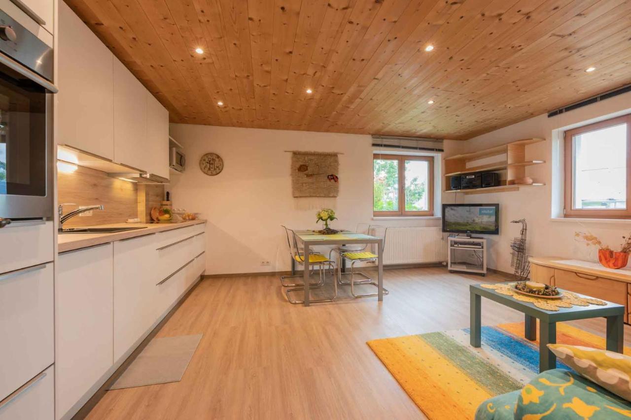 Ferienwohnung Serlesblick 米耶德斯 外观 照片
